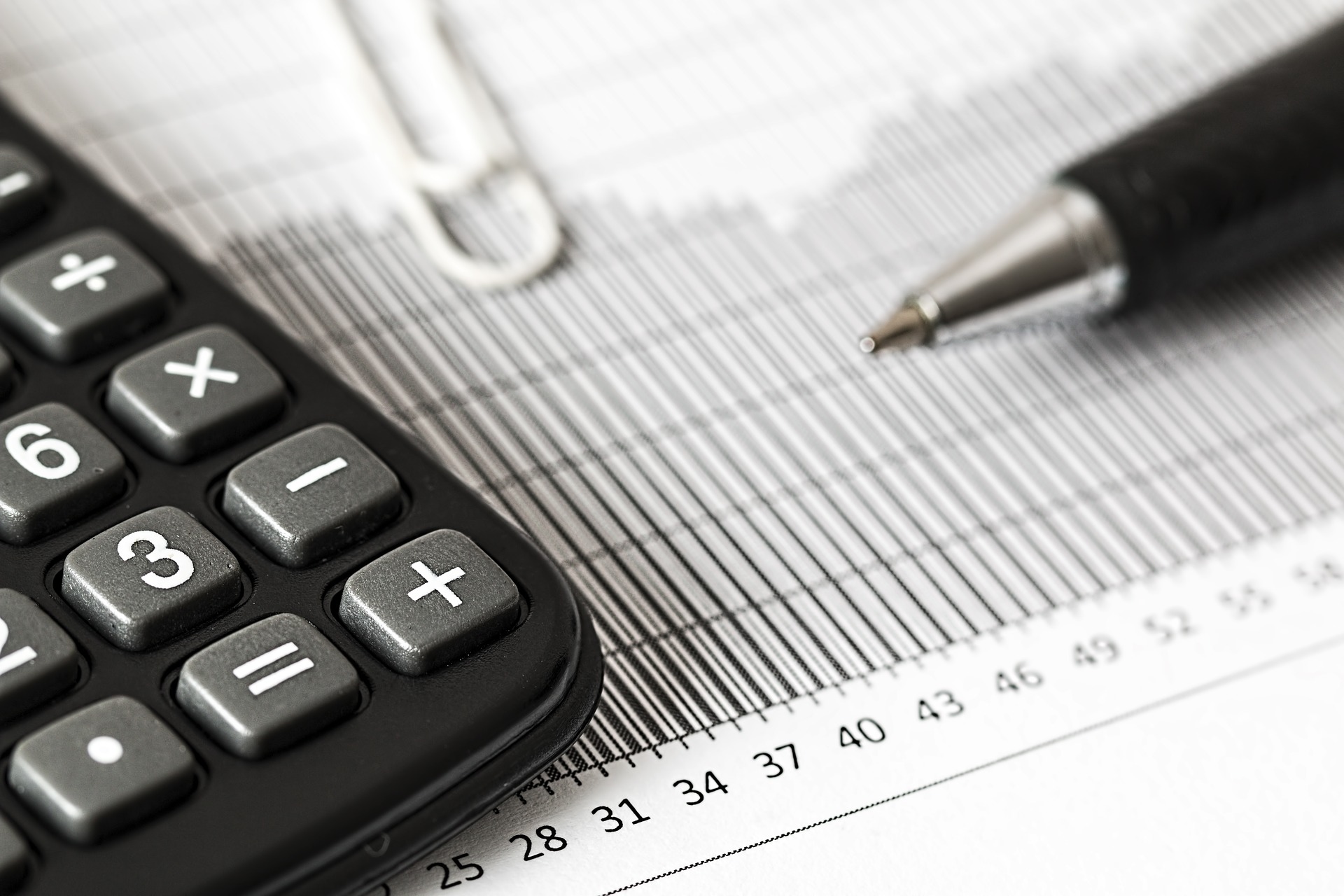 calculator 1680905_1920