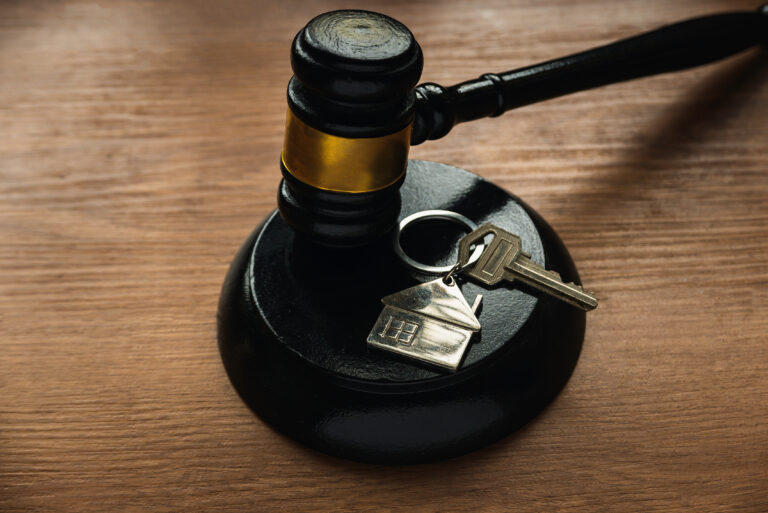 gavel house keys